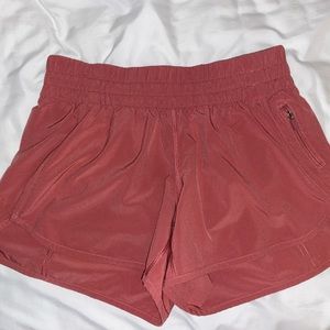 Tracker Low-Rise Short 4” Size 8